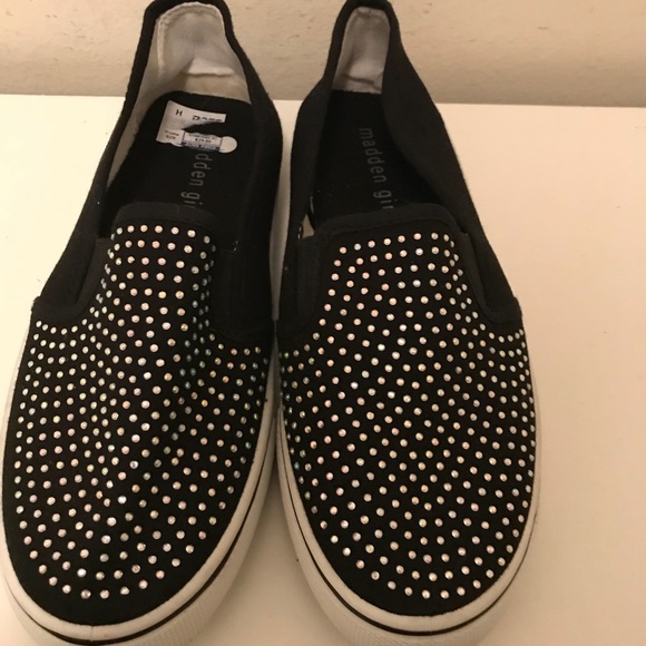 madden girl slip ons